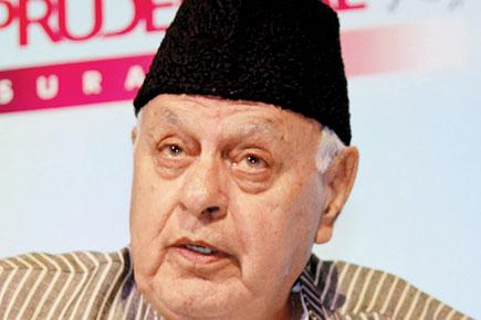 We are with Hurriyat till they are on right track: Farooq