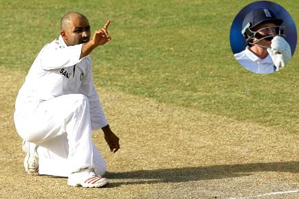 Holy Joe! Why are 'all lines in this 'Root' busy' for Virender Sehwag?