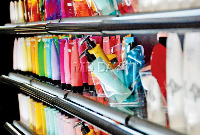Colourful bath and body products beckon at the 2,800 sq ft store. Pics/Bipin Kokate