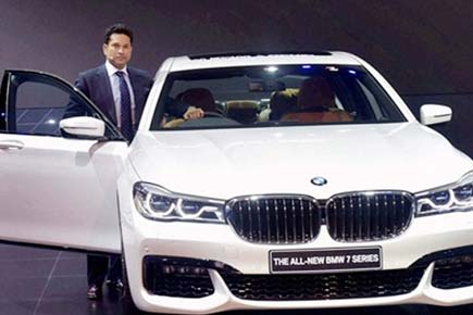 Auto Expo 2016: BMW rolls out X1, 7 series