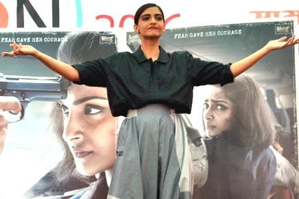 We're not trying to sell 'Neerja' : Sonam Kapoor