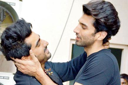 Arjun Kapoor and Aditya Roy Kapur indulge in 'bromance'