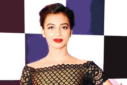 Radhika Apte: Experience of working on 'Kabali' has been great