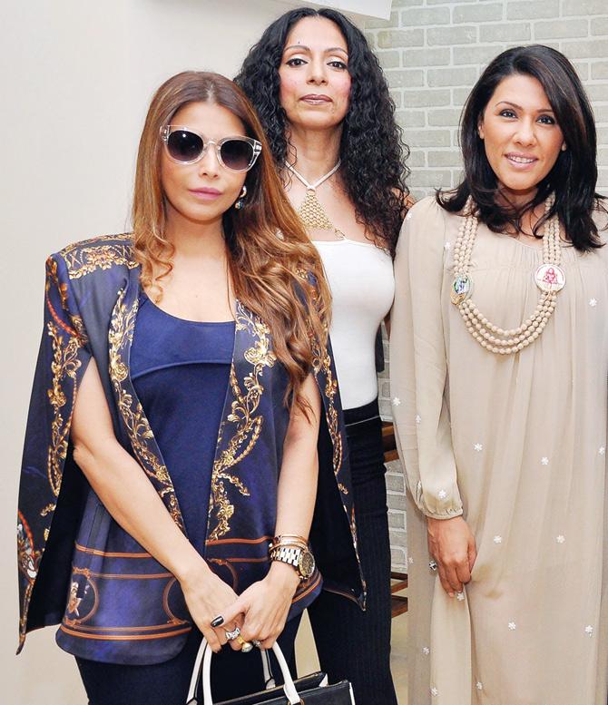 (L-R) Falguni Peacock, Shweta Shetty and Reshma Merchant