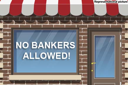 Restaurant owner bans all bankers because he was turned down for a loan