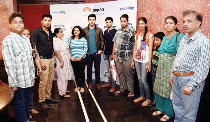 Girish Taurani with mid-day Premiere Nights contest winners