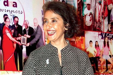 Spotted: Manisha Koirala at an event to felicitate cancer survivors