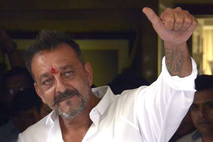 On his 57th birthday, Sanjay Dutt says misses parents