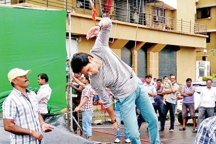 TV actor Abhay Vakil performs stunts on the set of 'Silsila Pyaar Ka'