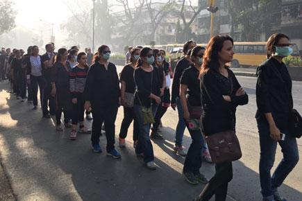 Chembur residents hold a protest march for closure of Deonar dumping ground