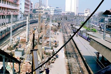 This weekend's mega 72-hour block on Central Railway put on hold