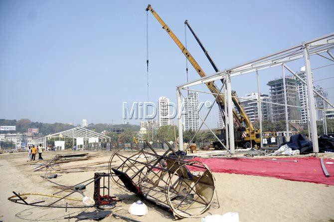 The gutted stage and equipment. Wizcraft denied all allegations but did not comment whether it had been given strict guidelines that fireworks be avoided. Pic/Pradeep Dhivar