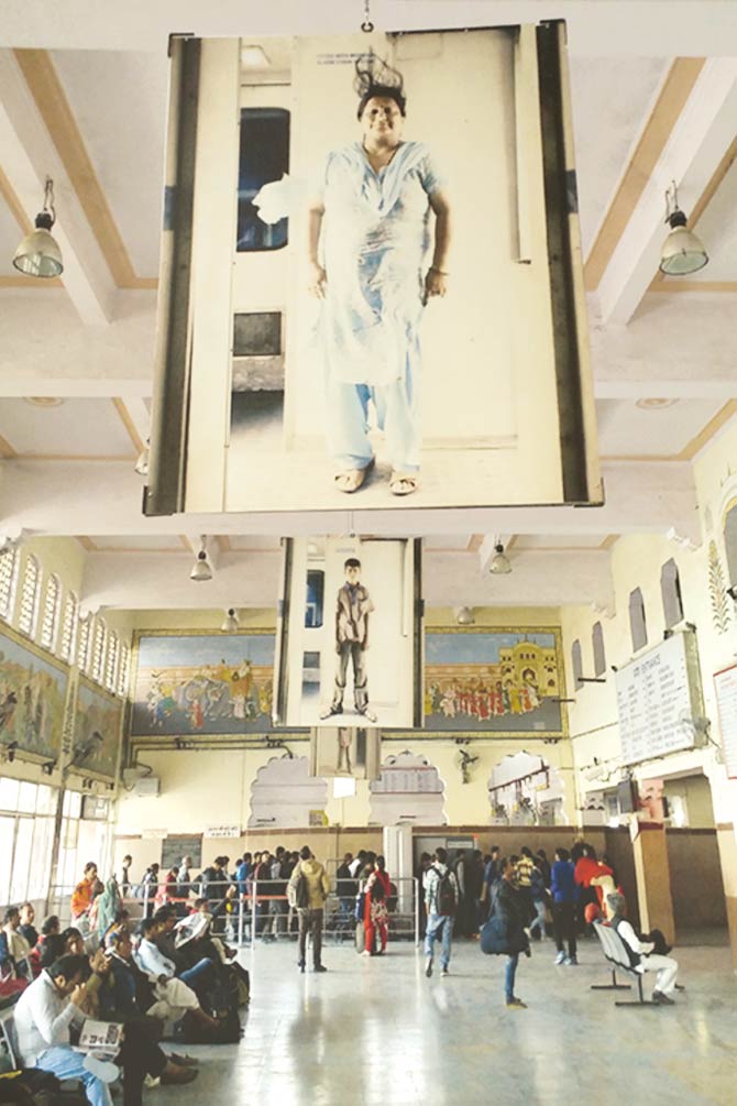 Nishant Shukla’s exhibition, Brief Encounters at the Jaipur Railway Station