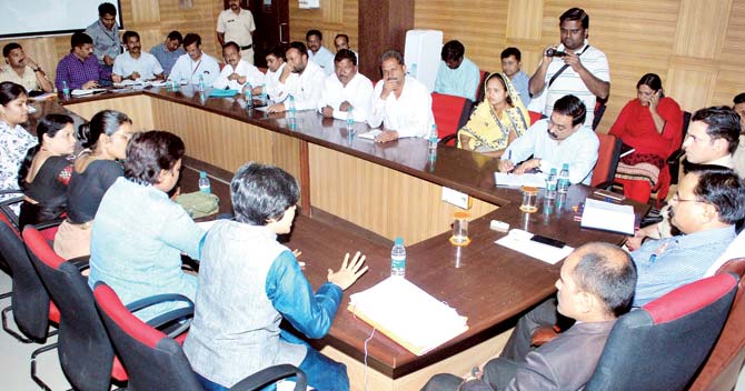 The police, Shani Shingnapur Trust members and the women’s group Bhumata Ranragini Brigade, in a meeting to discuss the rule that women can’t enter the inner sanctum of the temple