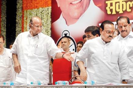 After initial snub, Pawar comes to Bhujbal's rescue