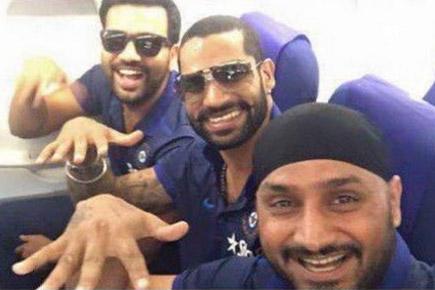 Three's company: Bhajji, Rohit and Dhawan in 'Selfie Le Le' mode