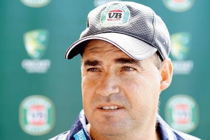 Pakistan appoint South African Mickey Arthur as new coach