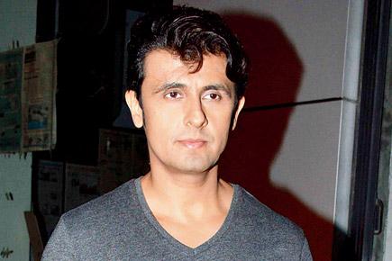 Sonu Nigam croons for musical short film 'First Date'