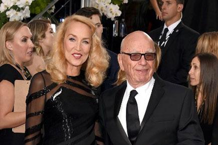 Rupert Murdoch announces engagement to former supermodel Jerry Hall in own newspaper