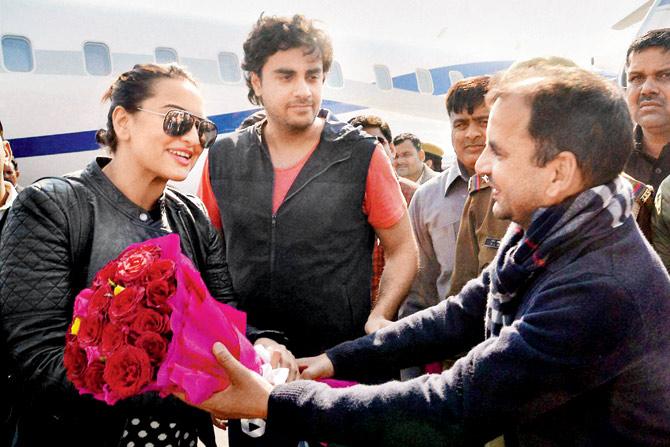 Sonakshi Sinha welcomed with a bouquet