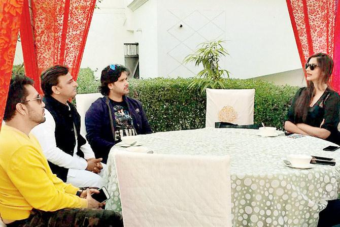 From left: Mika Singh, Uttar Pradesh Chief Minister Akhilesh Yadav, Javed Ali and Sonam Kapoor