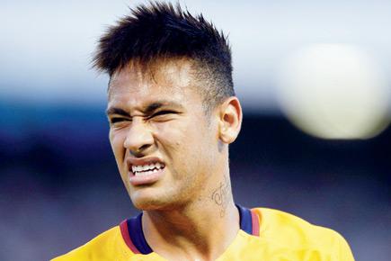 Football star Neymar not allowed to sell his USD 3.8m helicopter