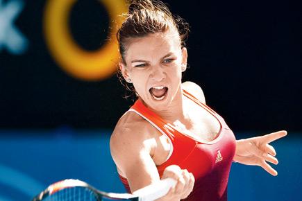 Sydney International: Simona Halep books semi-final spot