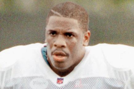 Ex-NFL player Lawrence Phillips found dead in California prison