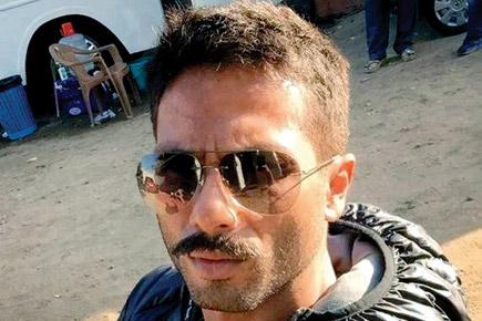 Shahid Kapoor opts for a crew cut on sets of 'Rangoon'