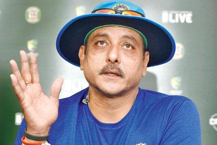 Ind vs Aus: No shame, it's a learning process: Ravi Shastri to bowlers