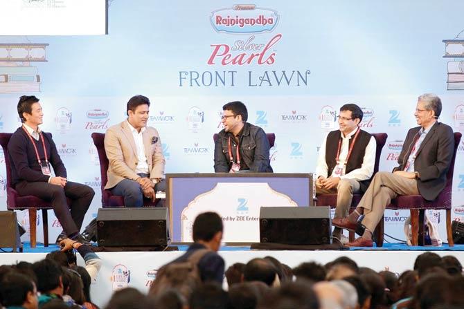 Sidin Vadukut and Anil Kumble at a session at JLF on Saturday 