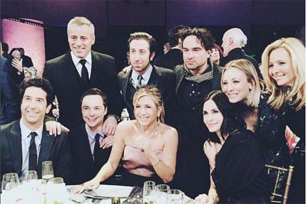 Cast of 'Friends', 'The Big Bang Theory' unite for photo op