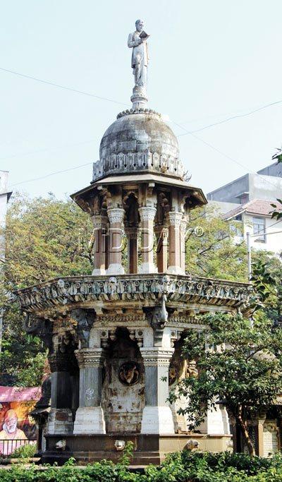 The Muljee Jetha Fountain to be restored by next year 