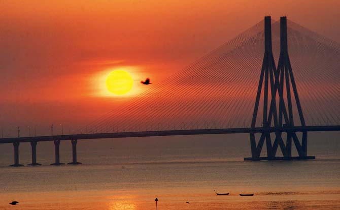 The MSRDC owned Bandra-Worli sea link. The other projects it wants to implement include a Borivli to Thane tunnel. File pic