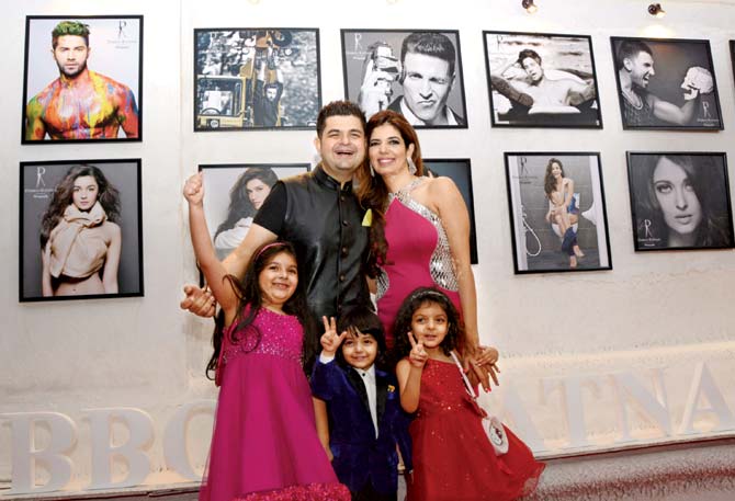 Dabboo Ratnani with his family
