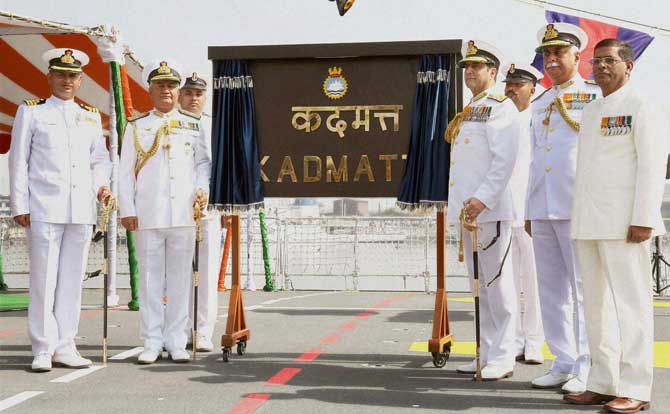 The Chief of Naval Staff, Admiral R.K. Dhowan unveiling the plaque on the commissioning of the INS Kadmatt, at Naval Dockyard, Visakhapatnam on Thursday