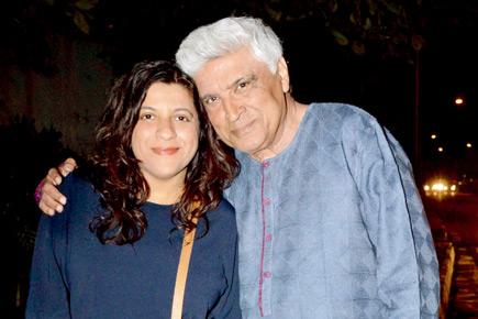 Zoya Akhtar and Javed Akhtar make for an aww-worthy picture!