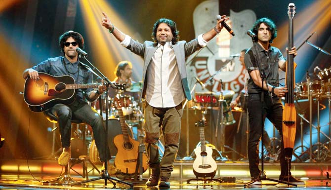 Kailash Kher at a performance