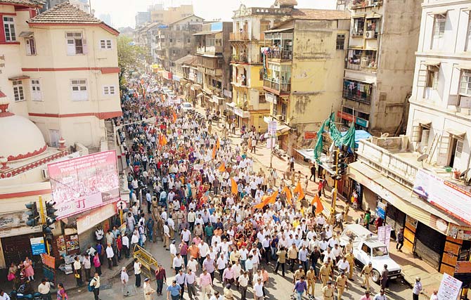 A protest by local residents against the Metro Line III at Girgaum in March 2015. File pic