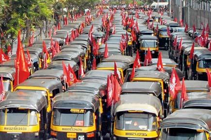 Rickshaw unions to protest permit charge hike from Rs 200 to Rs 15,000