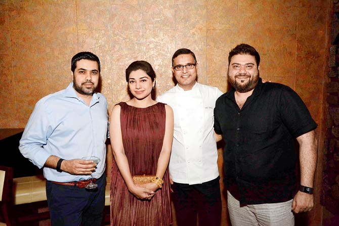 Chef Atul Kochhar with Riyaz and Kiran Amlani and Romil Ratra