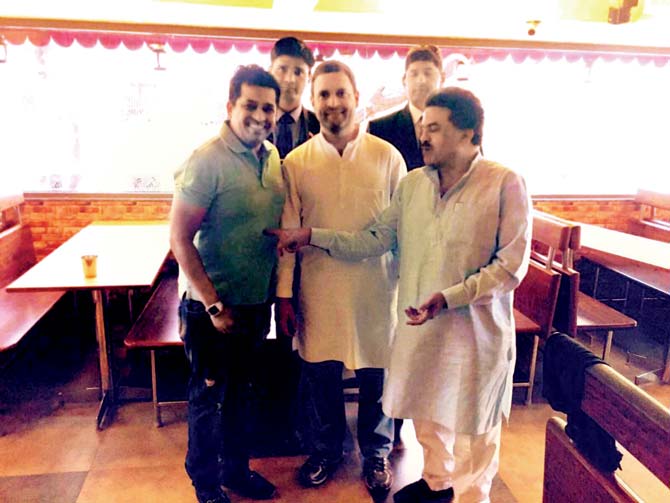 (From left) Ronnie D’Souza, Rahul Gandhi and Sanjay Nirupam at the eatery