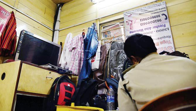 The LCD TV kept aside at Thane railway station’s traffic unit