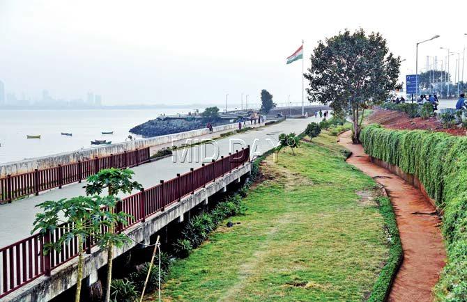 Morning walkers, joggers and tourists will soon be able to use the promenade, which has been constructed at a cost of Rs 5 crore. Pics/Suresh KK