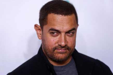 After gaining weight, Aamir Khan to shed 25 kgs for 'Dangal' 