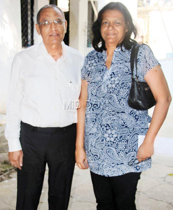 Animal lover from Bandra Sarina Lopez with Colonel (Dr) J C Khanna, hospital in-charge
