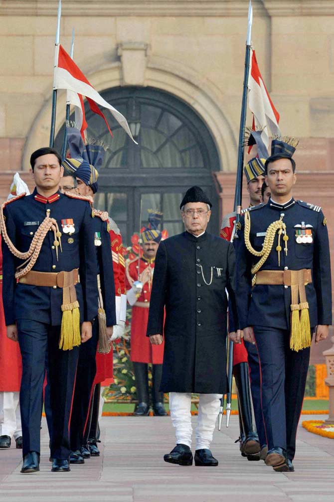 President Pranab Mukherjee arrives for an At Home on the occsion of the Republic Day at Rashtrapati Bhavan in New Delhi