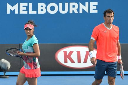Australian Open: Sania-Dodig beat Paes-Hingis to enter mixed doubles semis