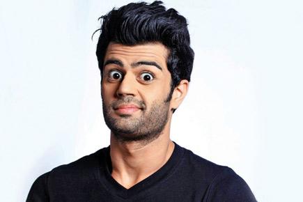 What the buck! Manish Paul to get Rs 2.5 crore to host 'Jhalak Dikhhla Jaa'?