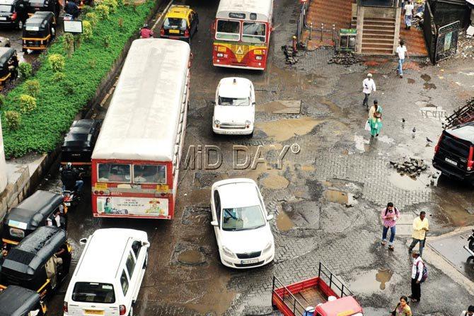 BMC has shortlisted 5 companies for pothole repairs, HC told